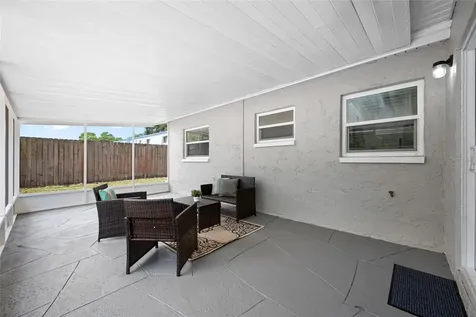 1549 Huntington Lane Clearwater FL 33755