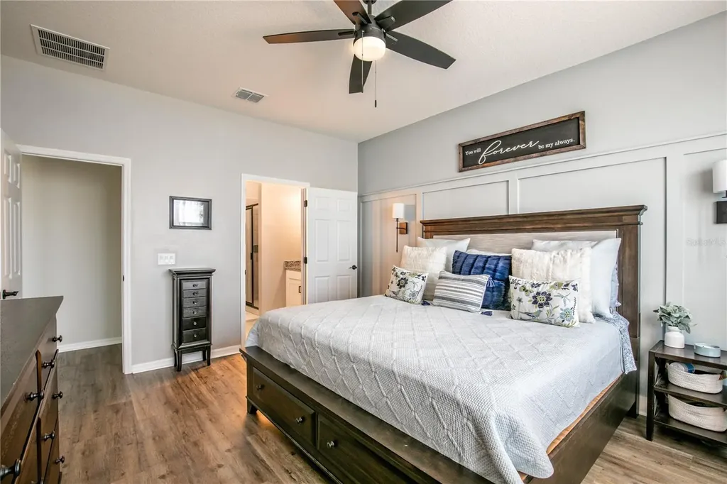 33289 Always Dreaming Sorrento FL 32776