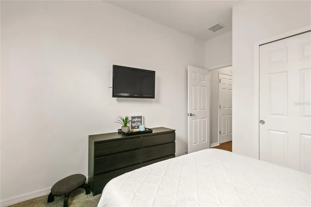 33289 Always Dreaming Sorrento FL 32776
