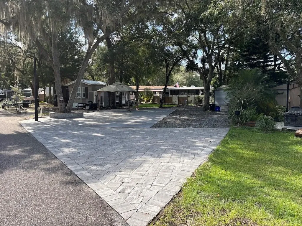 25314 NE 141st Street Salt Springs FL 32134