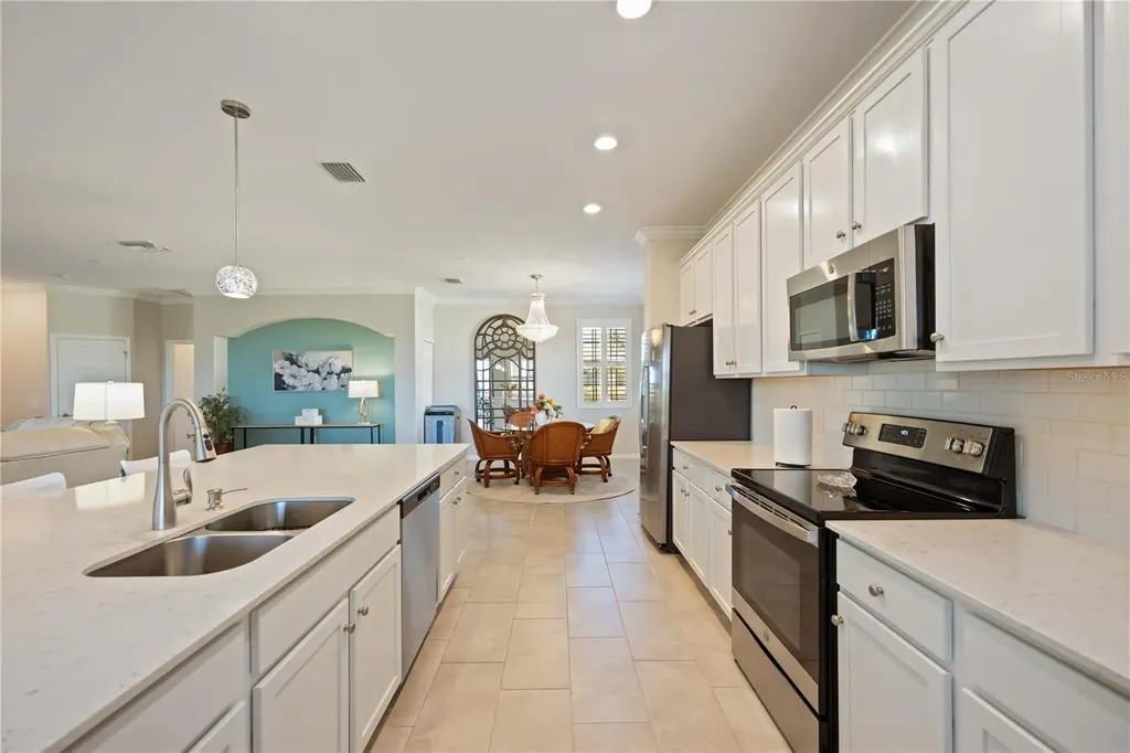10817 Tarflower Drive Venice FL 34293