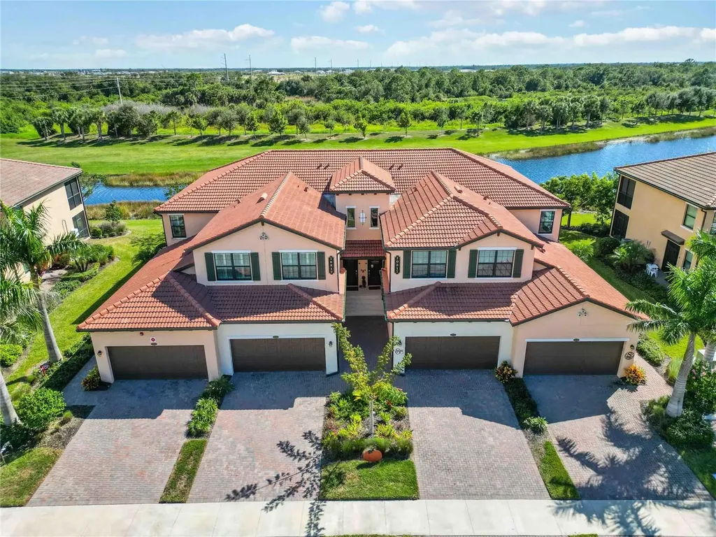 10817 Tarflower Drive Venice FL 34293
