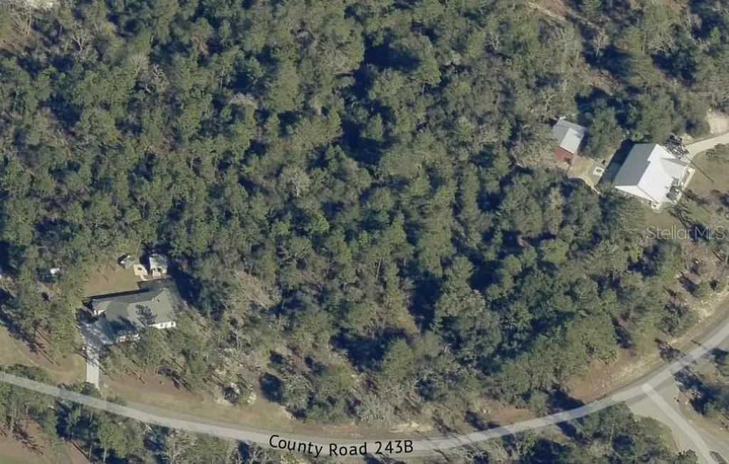 2352 County Road 243b Wildwood FL 34785
