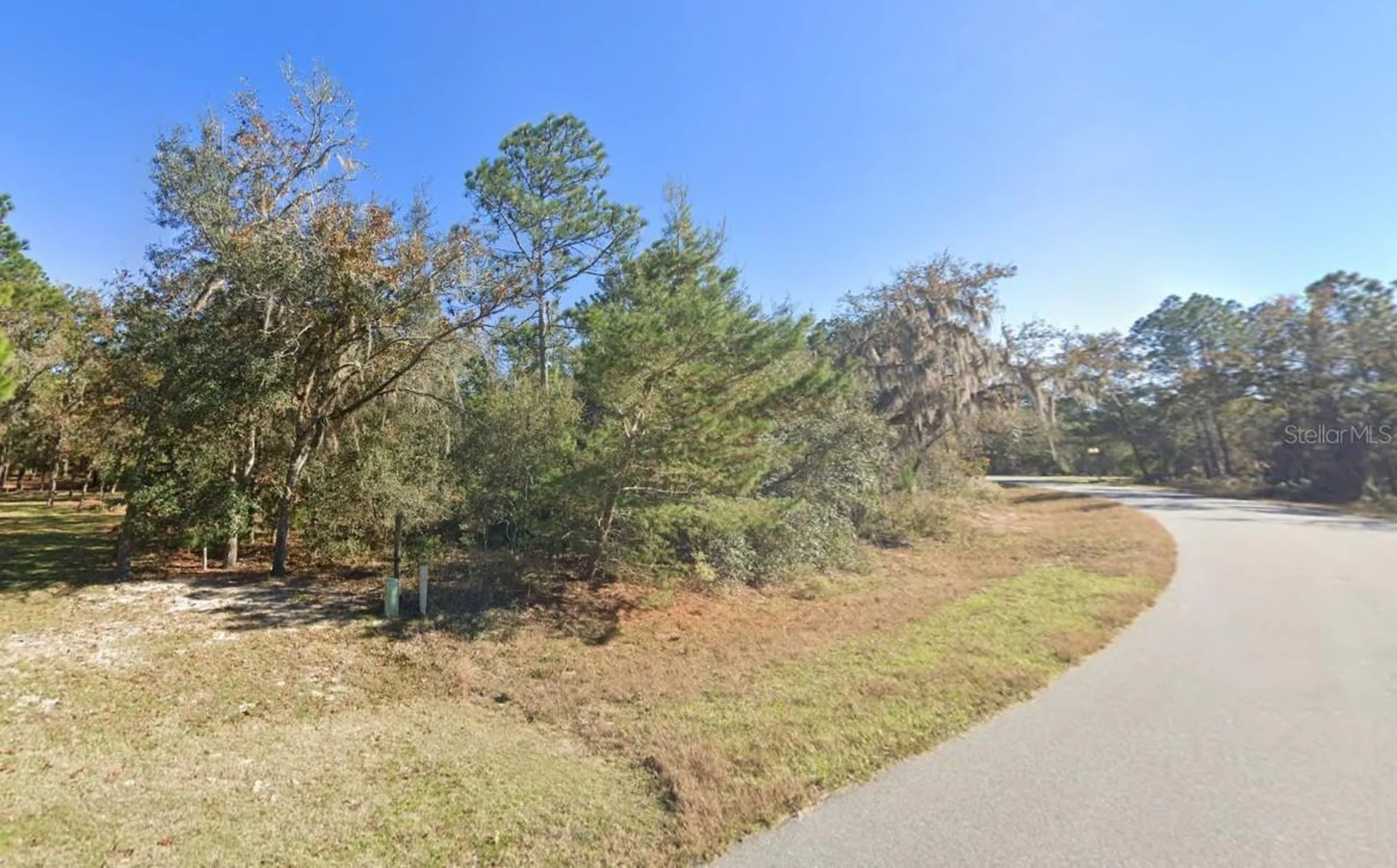 2352 County Road 243b Wildwood FL 34785