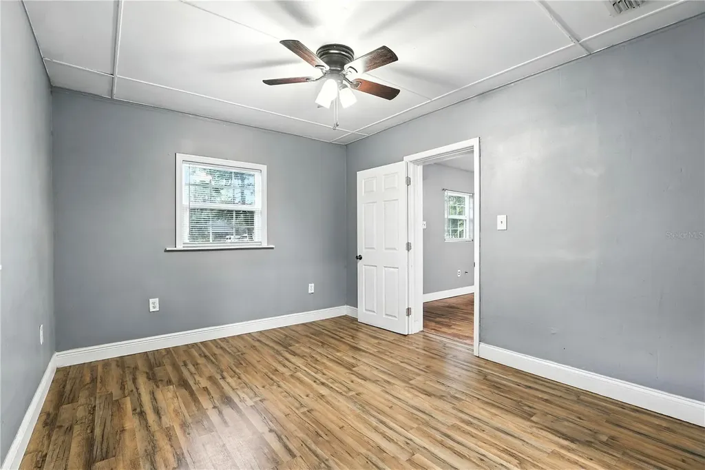 1412 E Voorhis Avenue Deland FL 32724
