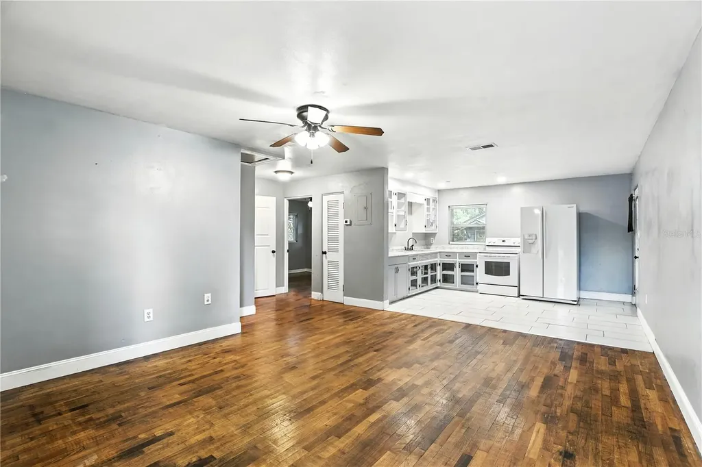 1412 E Voorhis Avenue Deland FL 32724