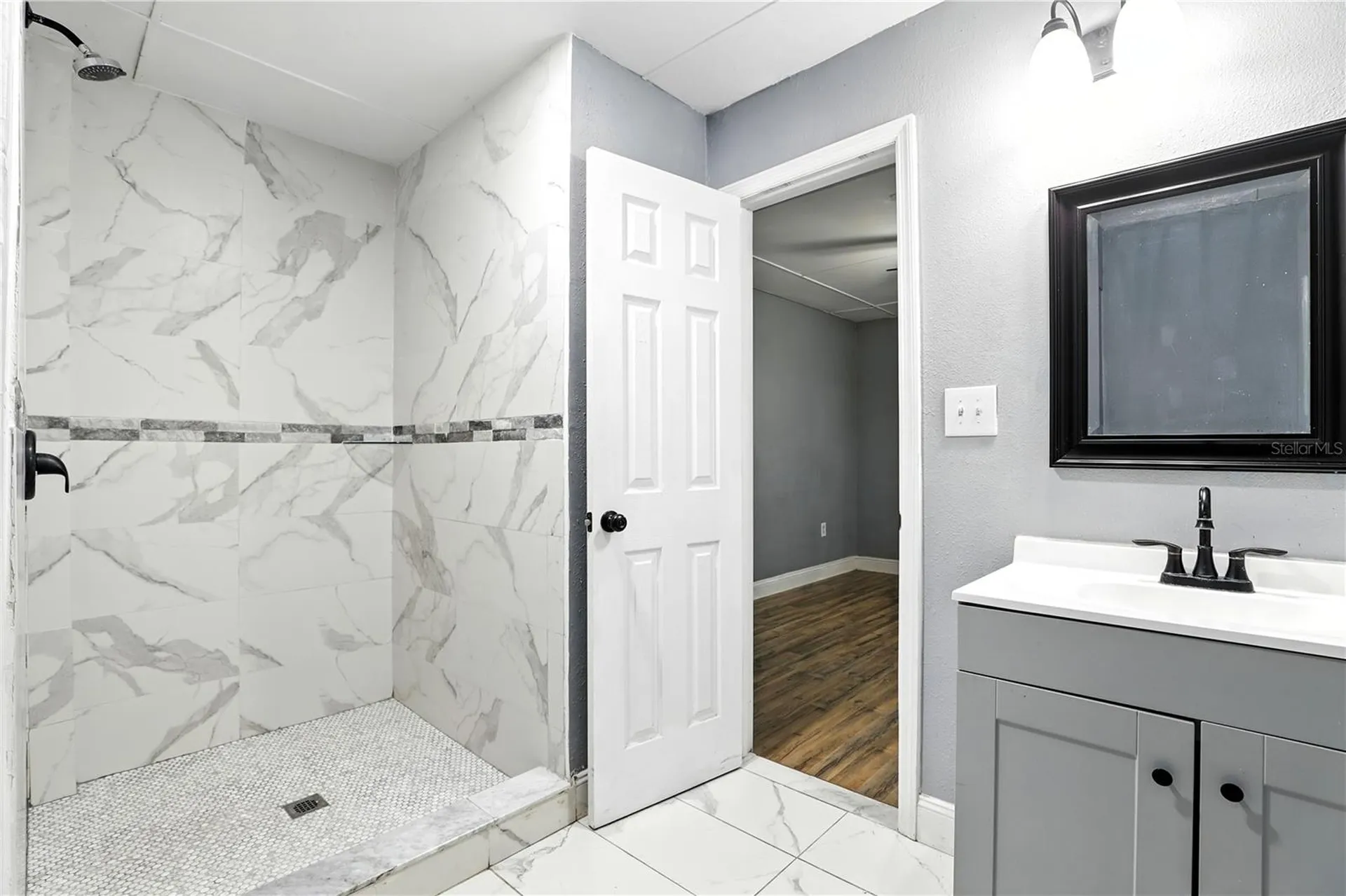 1412 E Voorhis Avenue Deland FL 32724