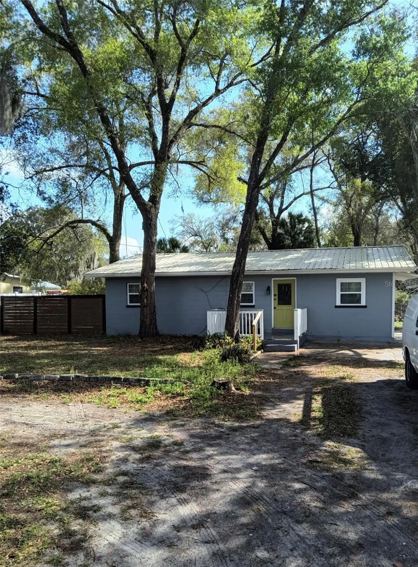 1412 E Voorhis Avenue Deland FL 32724