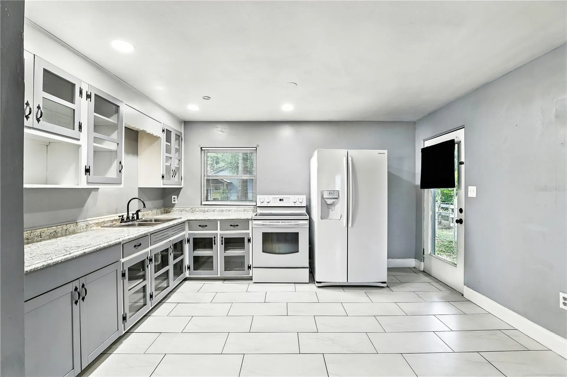 1412 E Voorhis Avenue Deland FL 32724