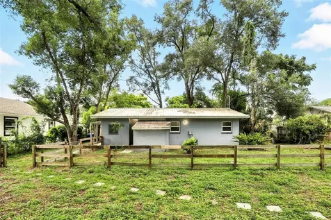 1412 E Voorhis Avenue Deland FL 32724
