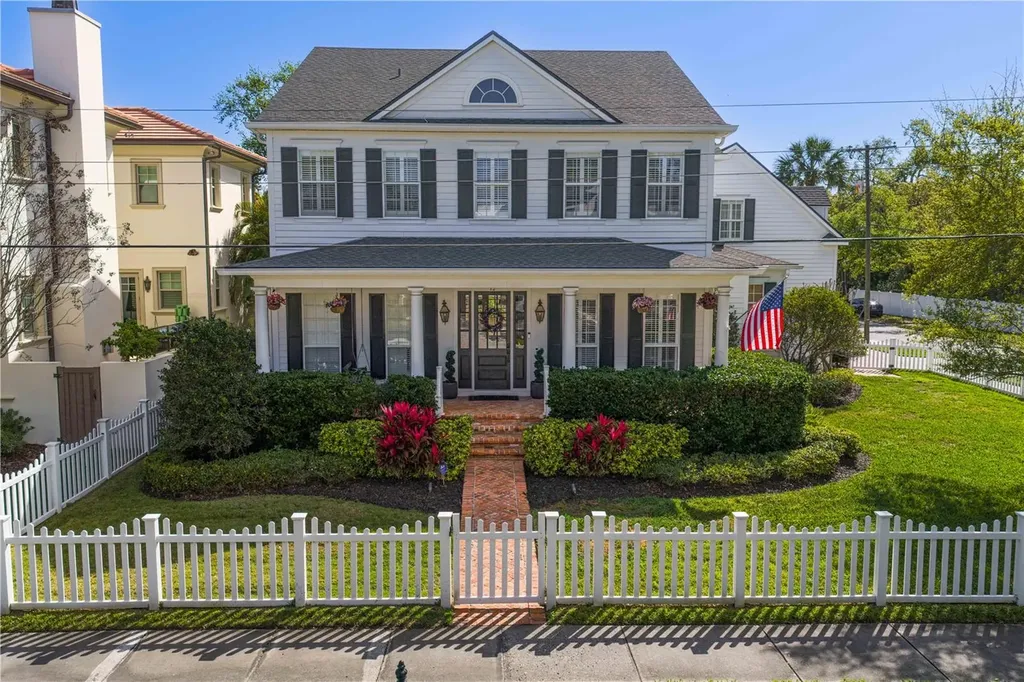 12 S Treasure Drive Tampa FL 33609