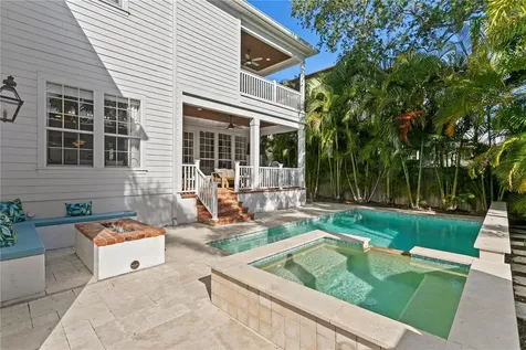 12 S Treasure Drive Tampa FL 33609