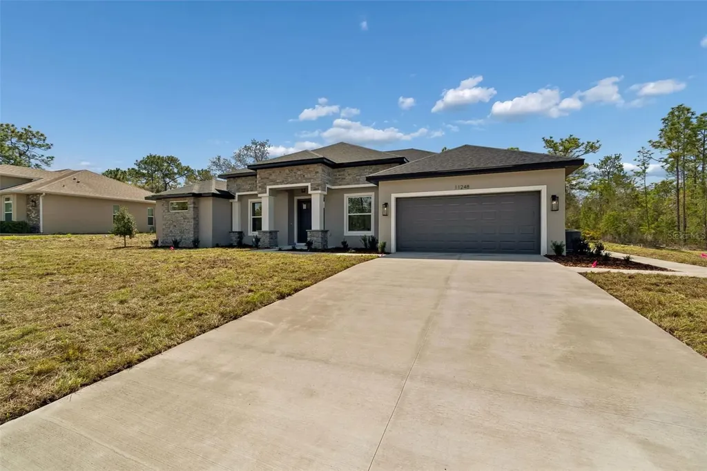 11248 Flock Avenue Weeki Wachee FL 34613