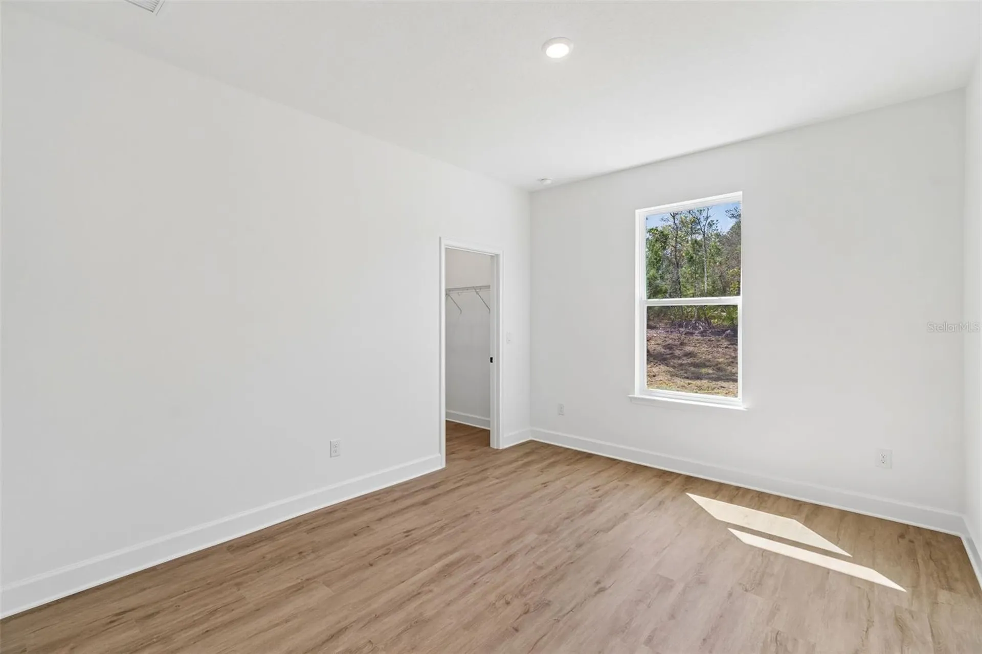 11248 Flock Avenue Weeki Wachee FL 34613