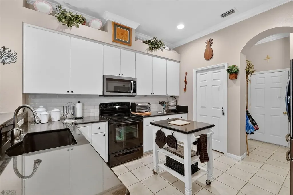 5154 Aurora Drive Leesburg FL 34748