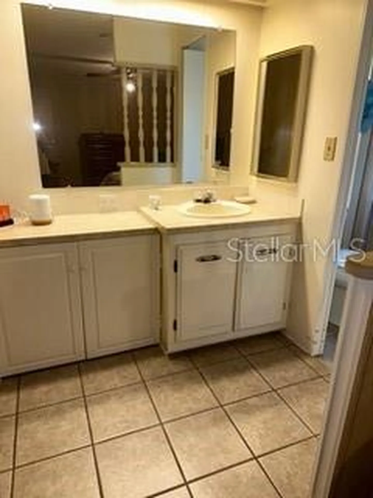 1211 Apache Circle Tavares FL 32778