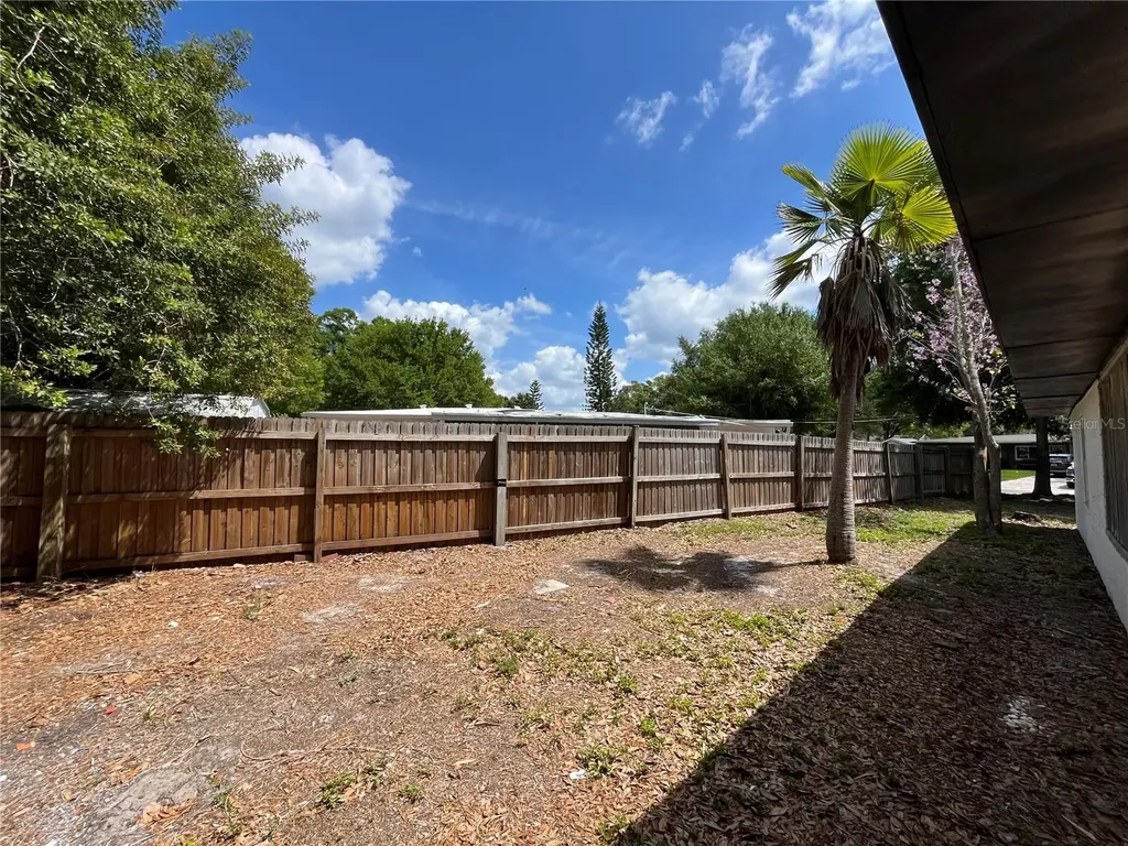 4326 S Clark Avenue Tampa FL 33611