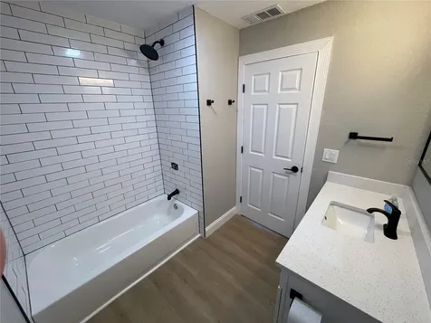 4326 S Clark Avenue Tampa FL 33611