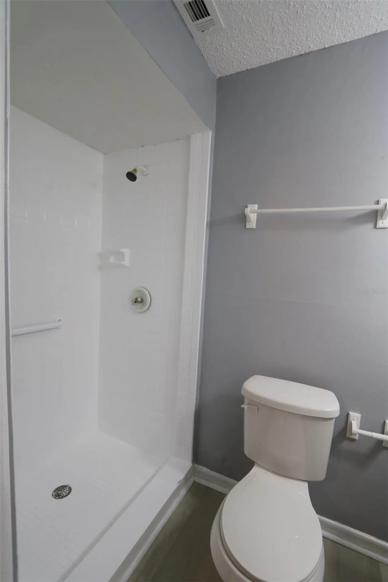 1810 E 143rd Avenue Tampa FL 33613