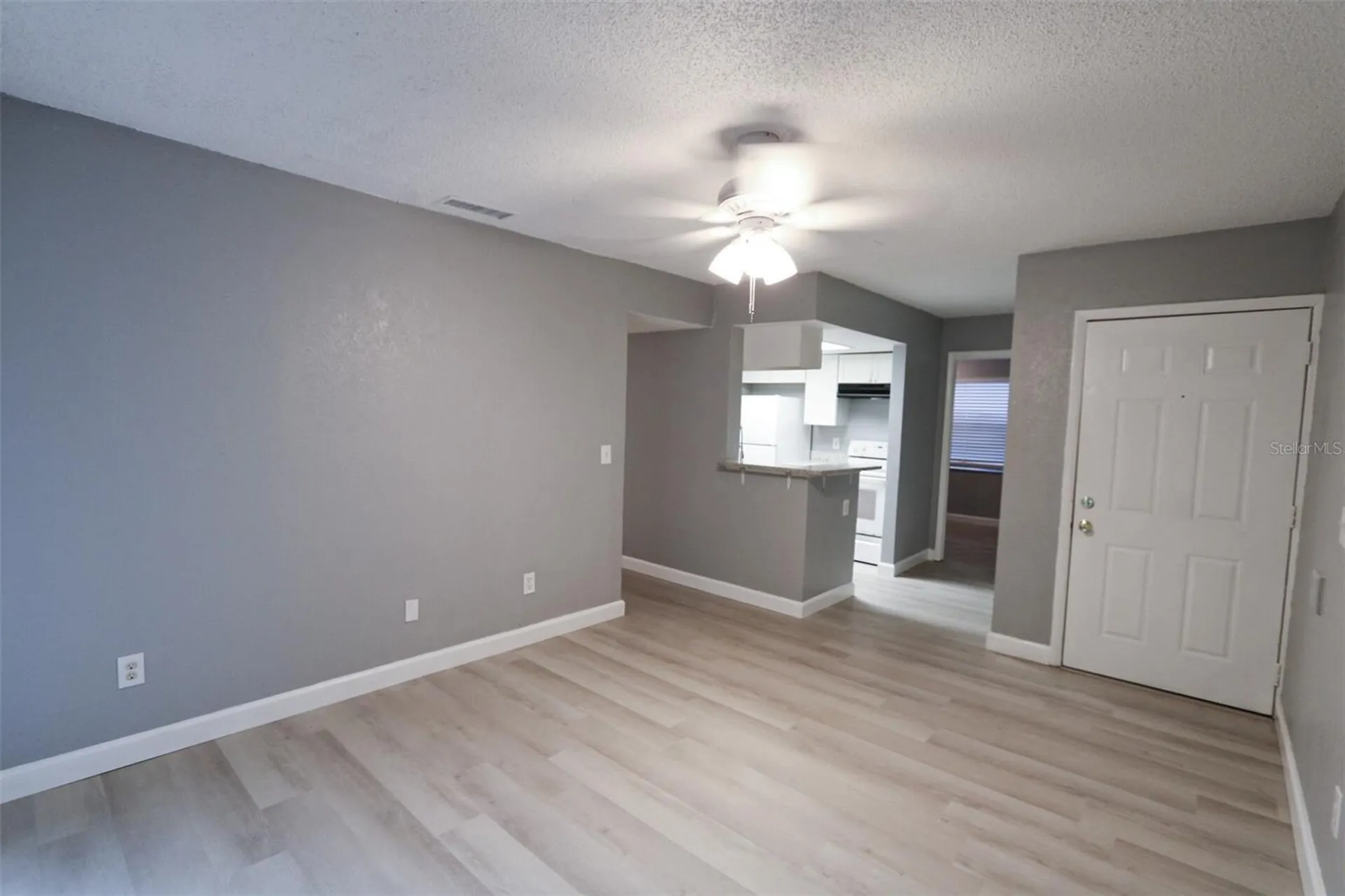 1810 E 143rd Avenue Tampa FL 33613