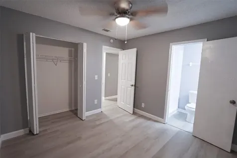 1810 E 143rd Avenue Tampa FL 33613
