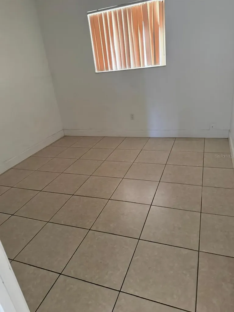 500 E Rosewood Lane Tavares FL 32778