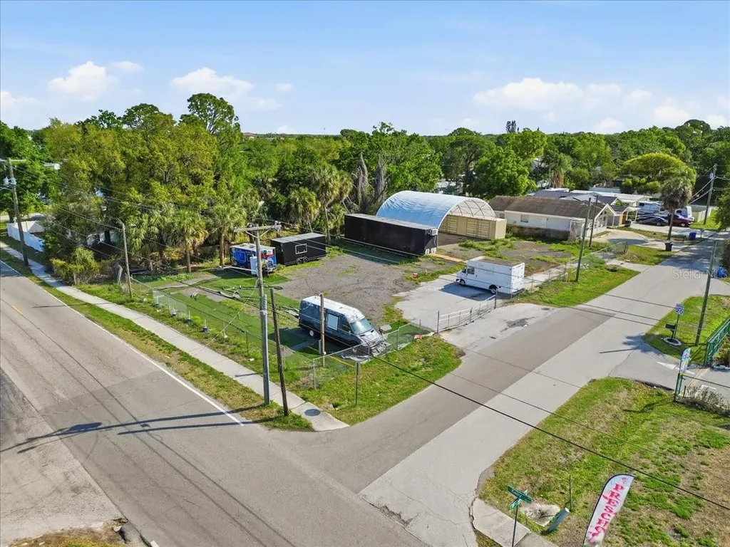7511 Winchester Drive Tampa FL 33615