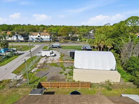 7511 Winchester Drive Tampa FL 33615