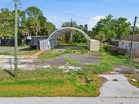 7511 Winchester Drive Tampa FL 33615