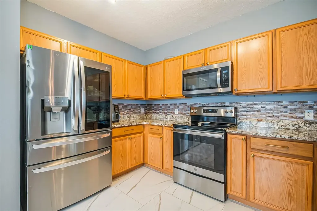 554 Bristol Circle Kissimmee FL 34758