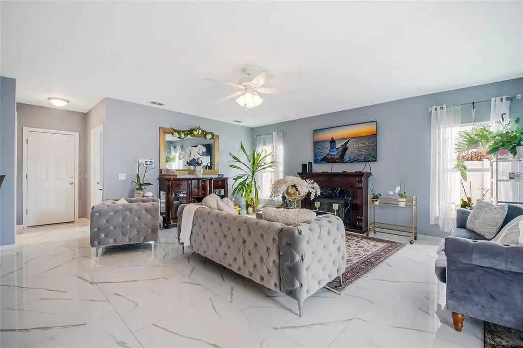 554 Bristol Circle Kissimmee FL 34758