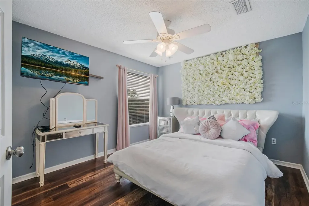 554 Bristol Circle Kissimmee FL 34758