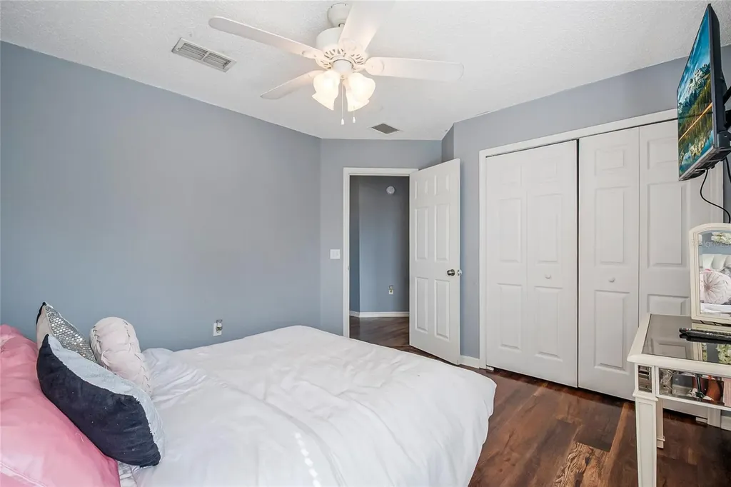 554 Bristol Circle Kissimmee FL 34758