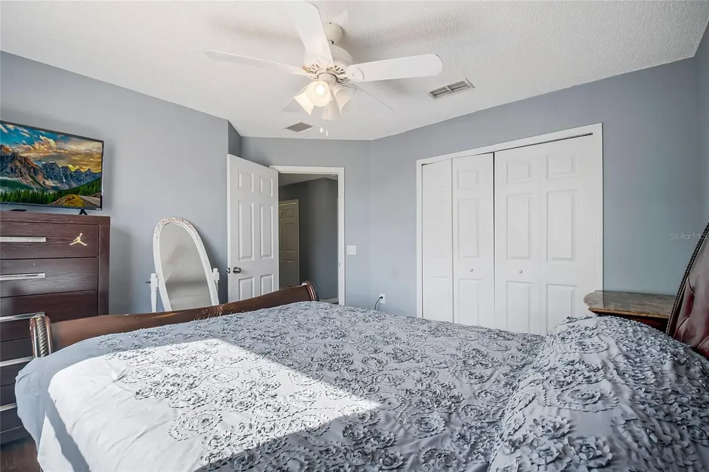 554 Bristol Circle Kissimmee FL 34758