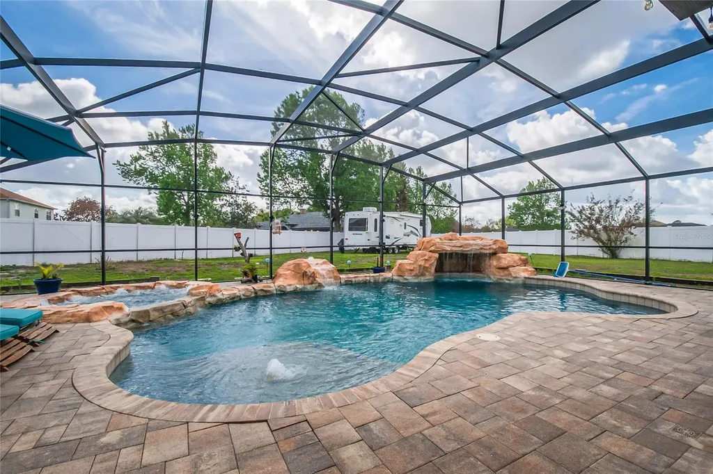 554 Bristol Circle Kissimmee FL 34758