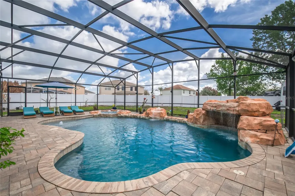 554 Bristol Circle Kissimmee FL 34758