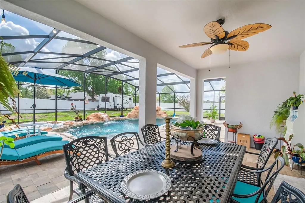 554 Bristol Circle Kissimmee FL 34758