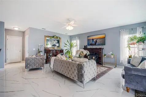 554 Bristol Circle Kissimmee FL 34758