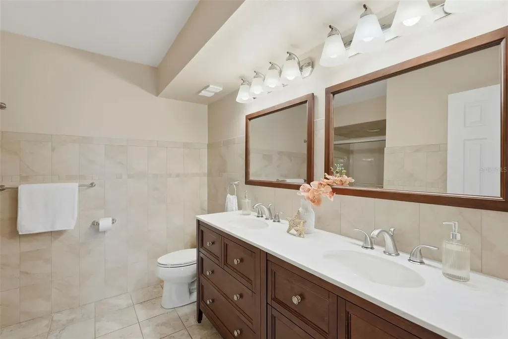 5801 Bahia Del Mar Circle St Petersburg FL 33715