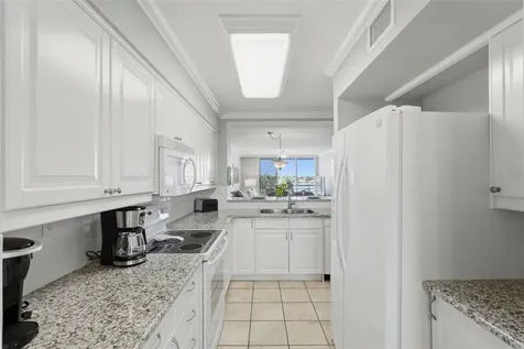 5801 Bahia Del Mar Circle St Petersburg FL 33715