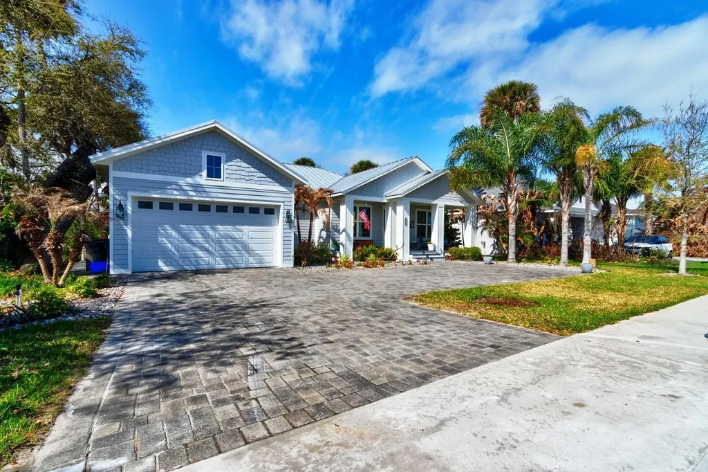 1508 Saxon Drive New Smyrna Beach FL 32169