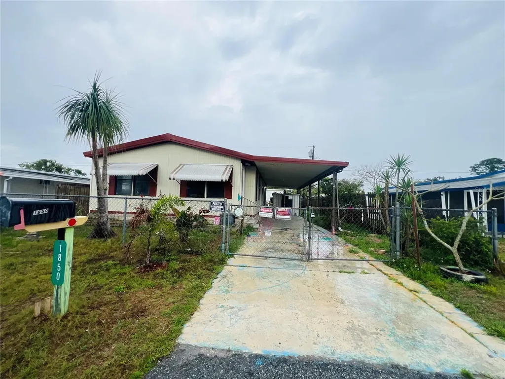 1850 Mary Lane Holiday FL 34690