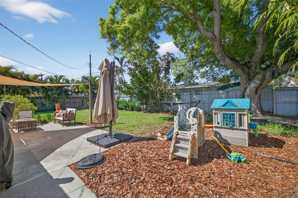 6410 14th Street N St Petersburg FL 33702