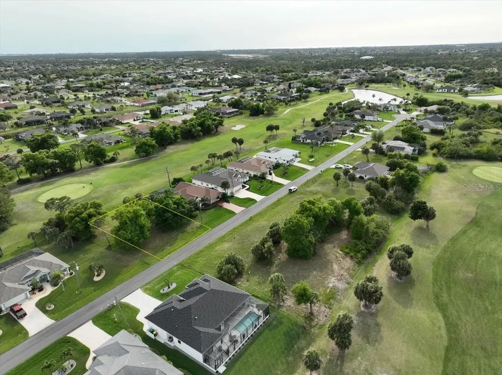 68 Long Meadow Place Rotonda West FL 33947