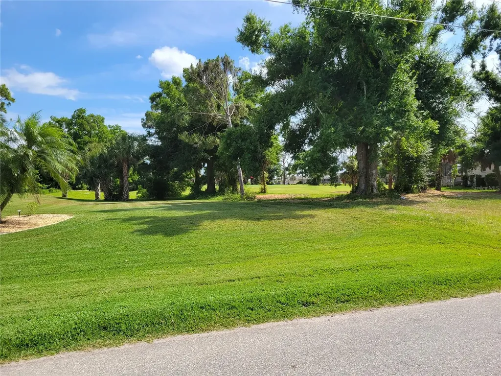 68 Long Meadow Place Rotonda West FL 33947