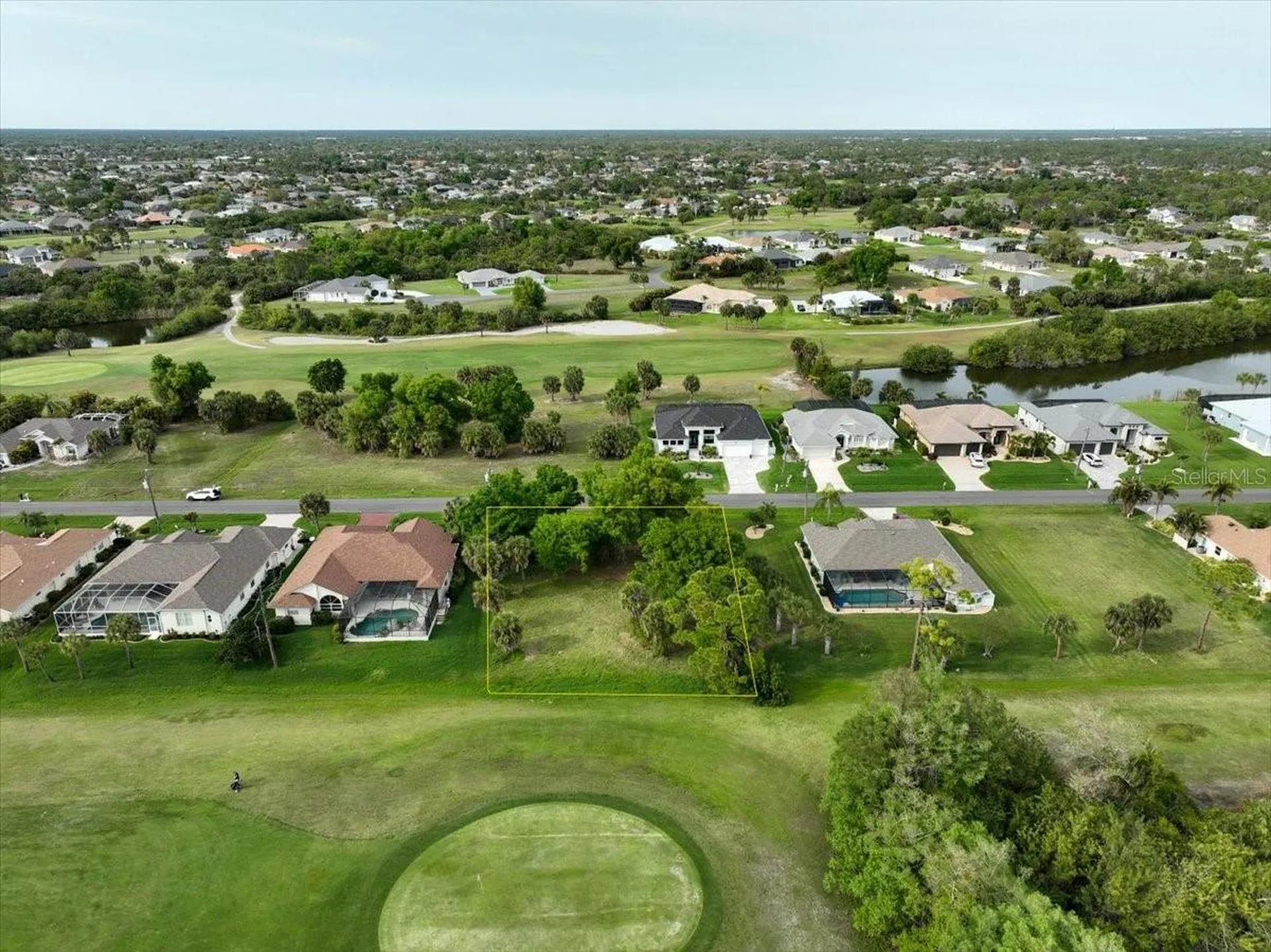 68 Long Meadow Place Rotonda West FL 33947