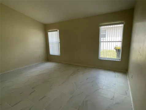 712 Brayton Lane Davenport FL 33897