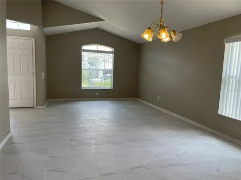 712 Brayton Lane Davenport FL 33897