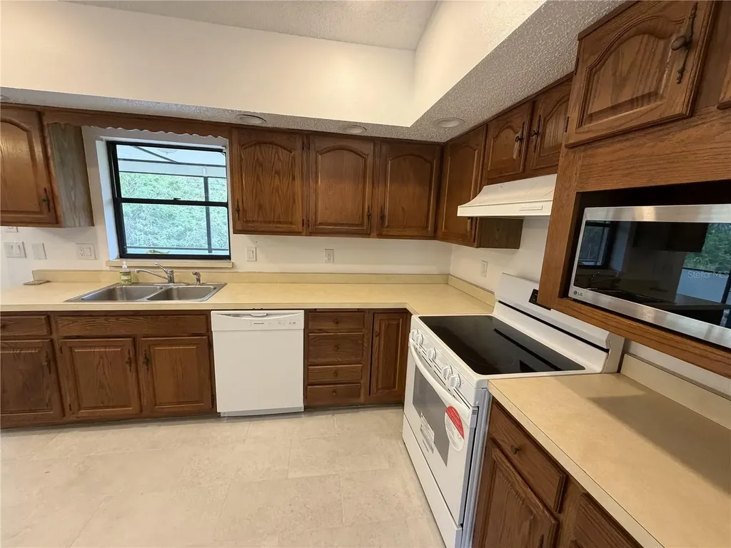 531 W Baffin Drive Venice FL 34293