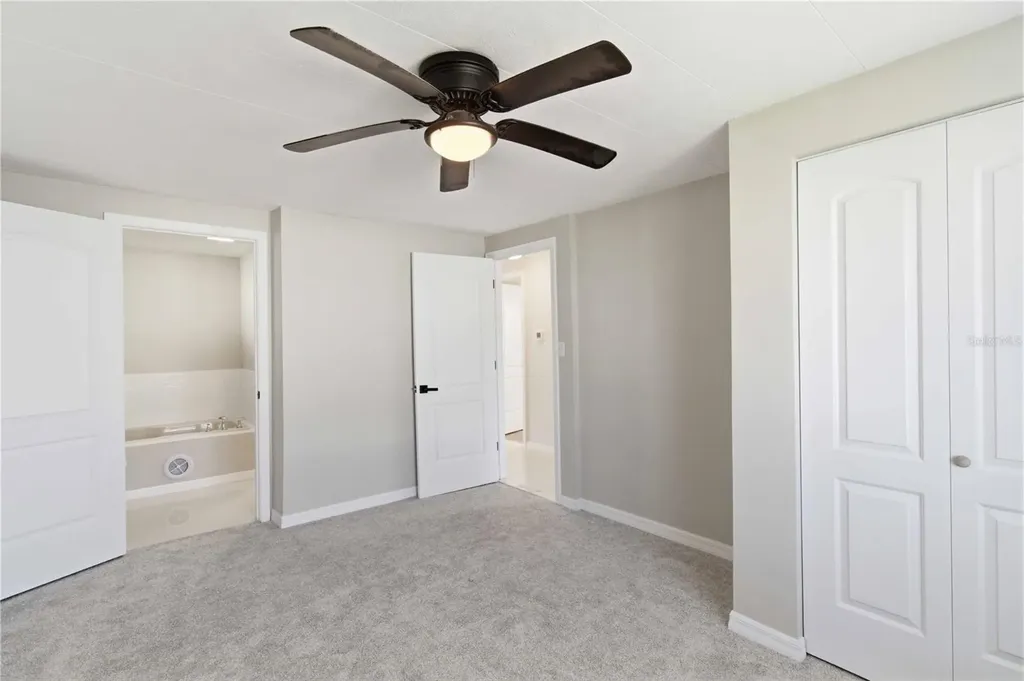 203 48th Avenue Drive W Bradenton FL 34207